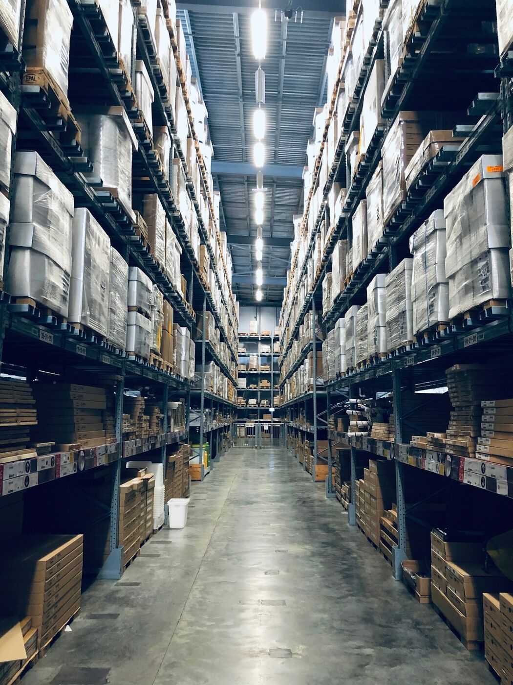 Pallet racking aisle in distribution center